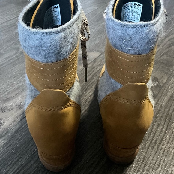 Sorel Lexie Waterproof Leather Wedge Boot - Camel Brown Tan + Grey size 10 - Picture 9 of 13